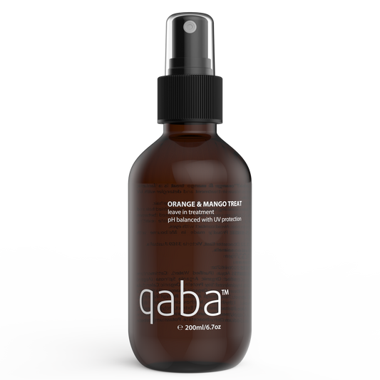 Lightweight leave-in detangling spray for all hair types
